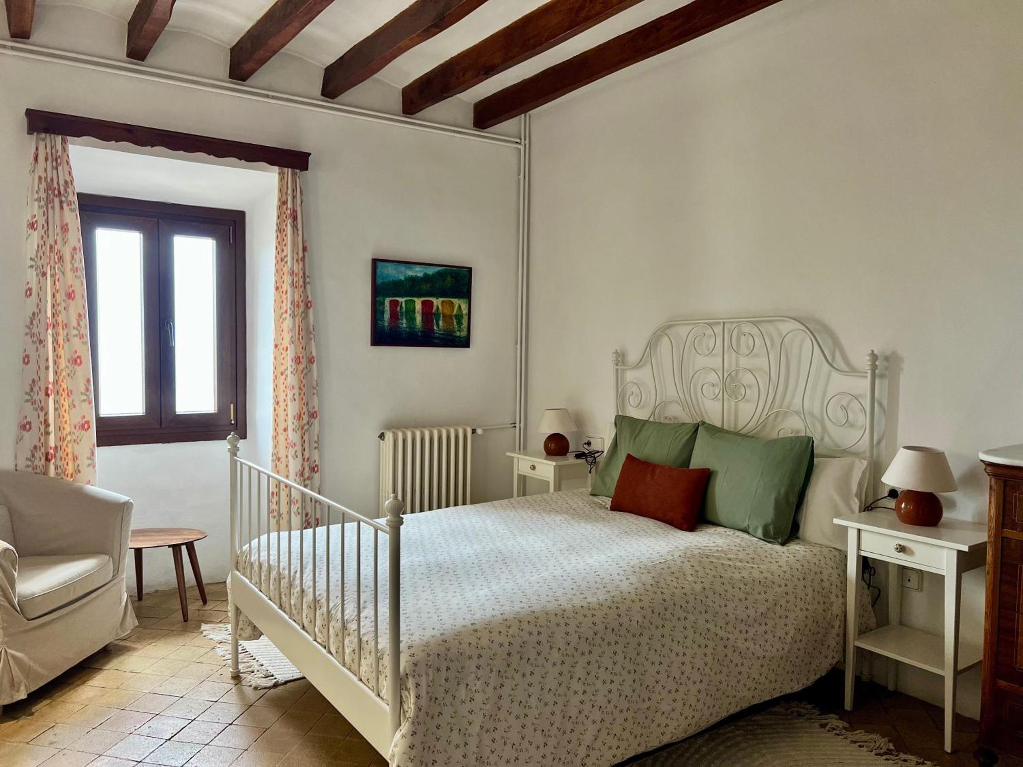 Busquets Hotel